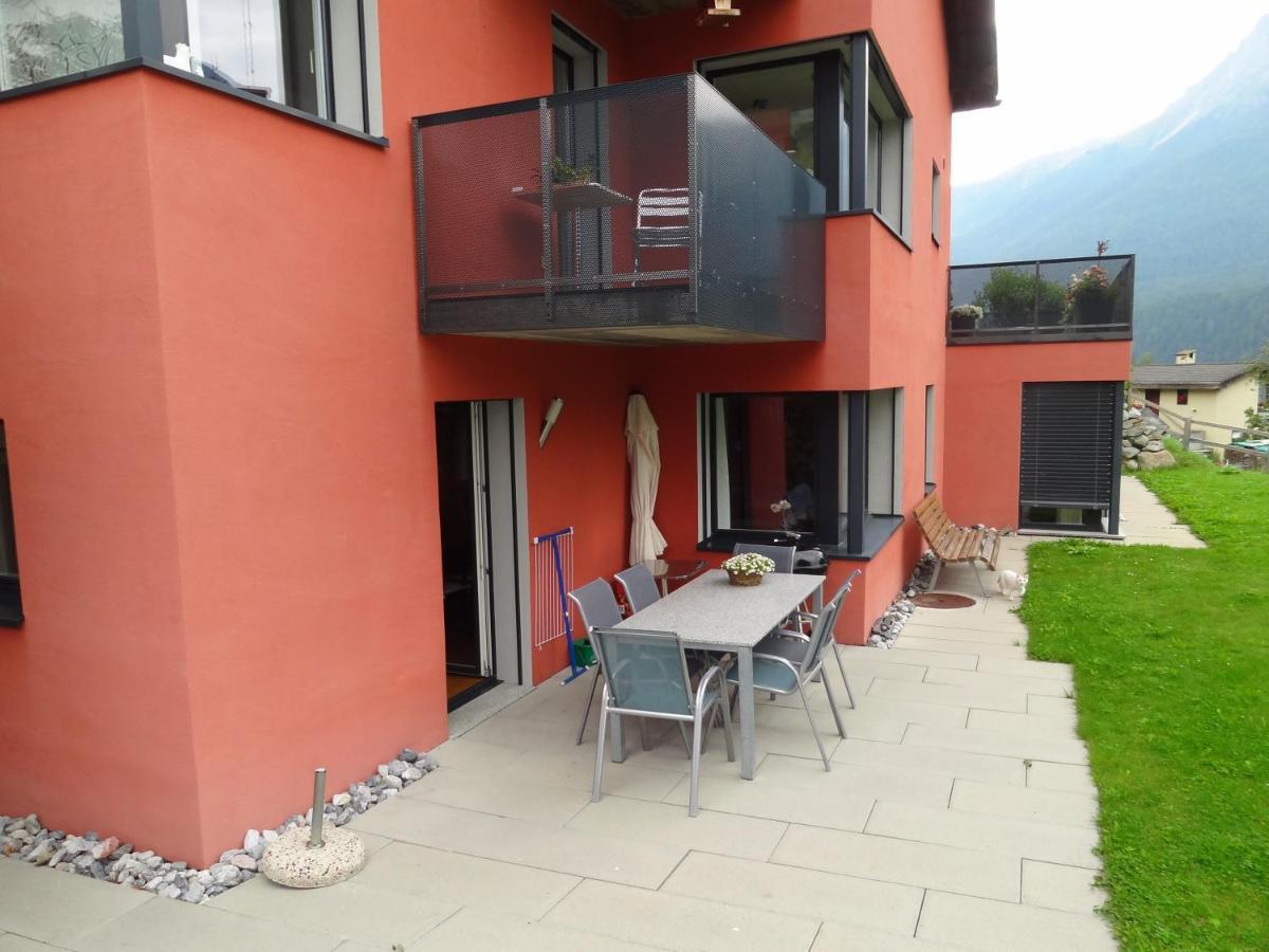 Chasa Felix Scuol Apartamento Exterior foto